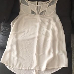 Beautiful lace detail tank top